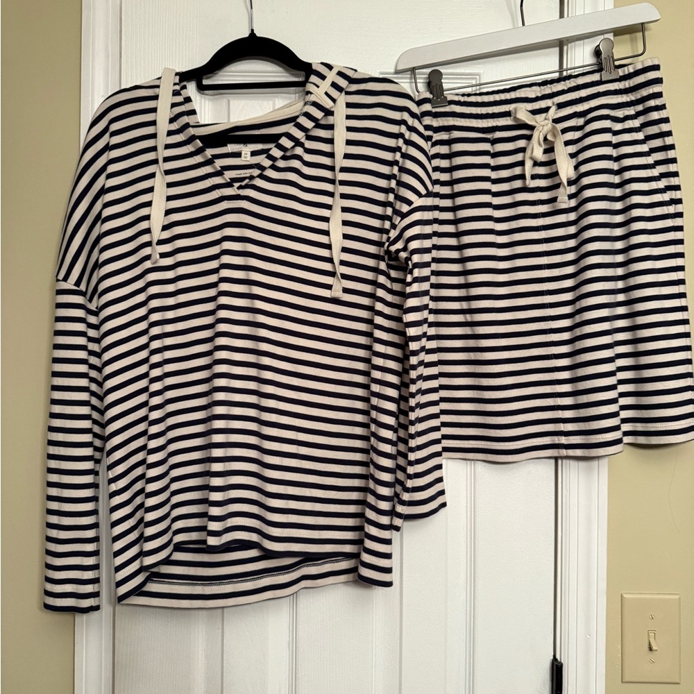 New Lou & Grey Navy Striped hoodie shirt skirt set small medium Anthropologie